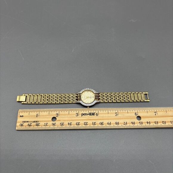 Ladies DMQ Swiss Quartz Gold Tone Watch Cubic Zirconia Bezel Bracelet Band WORKS - Picture 12 of 12